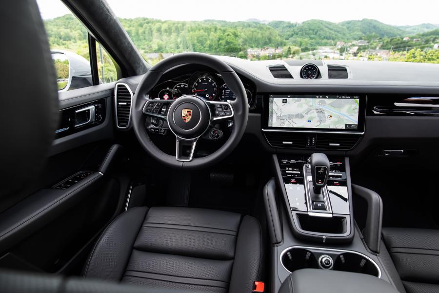 Торпедо Porsche Cayenne Coupe 2019 года  (WW) (фото 5 из 41)